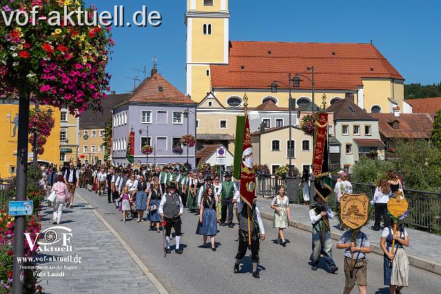 Foto Laudi_ Volksfestzug-19.jpg